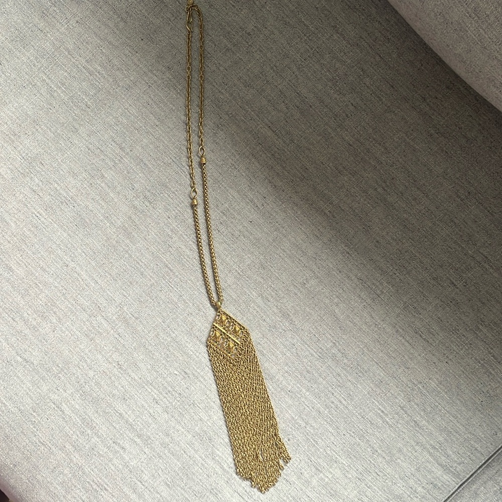 Stella and dot fringe necklace